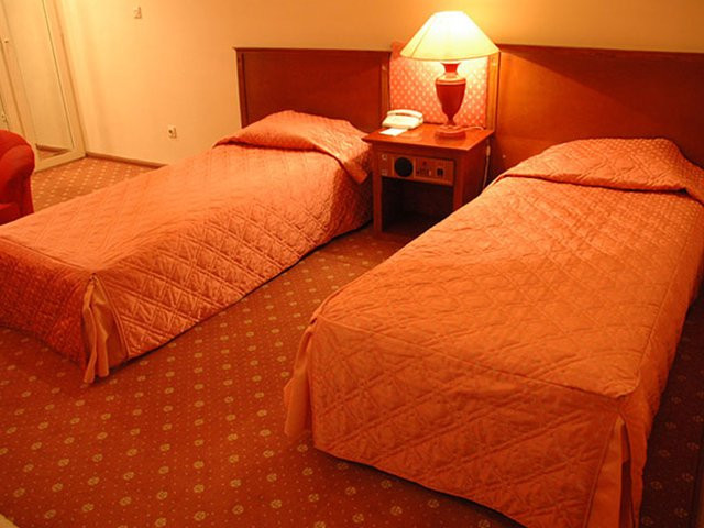 اتاقی در هتل پارسیان بم