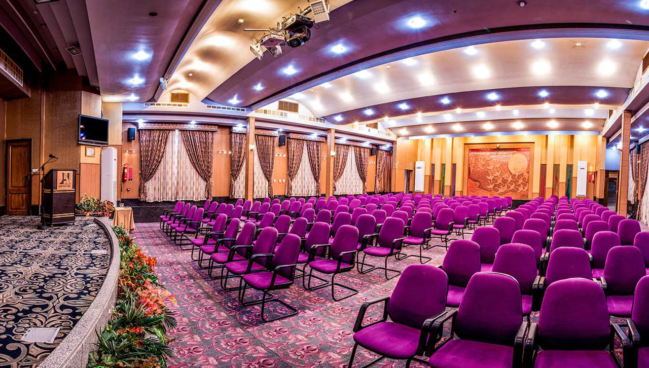 سالن رنگین کمان هتل آسمان اصفهان