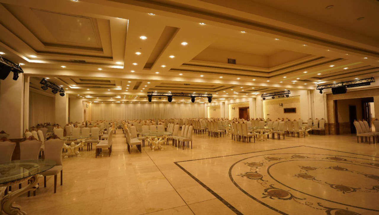 سالن های اختصاصی هتل شهرزاد لاهیجان