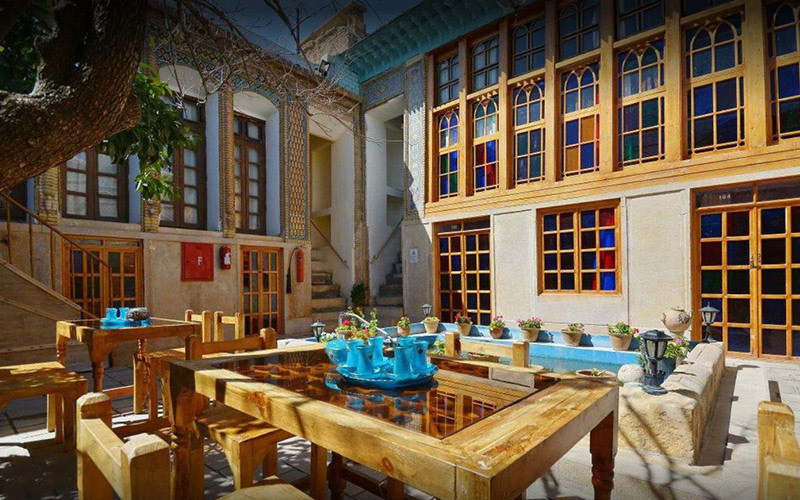 اقامتگاه سنتی سپهری شیراز