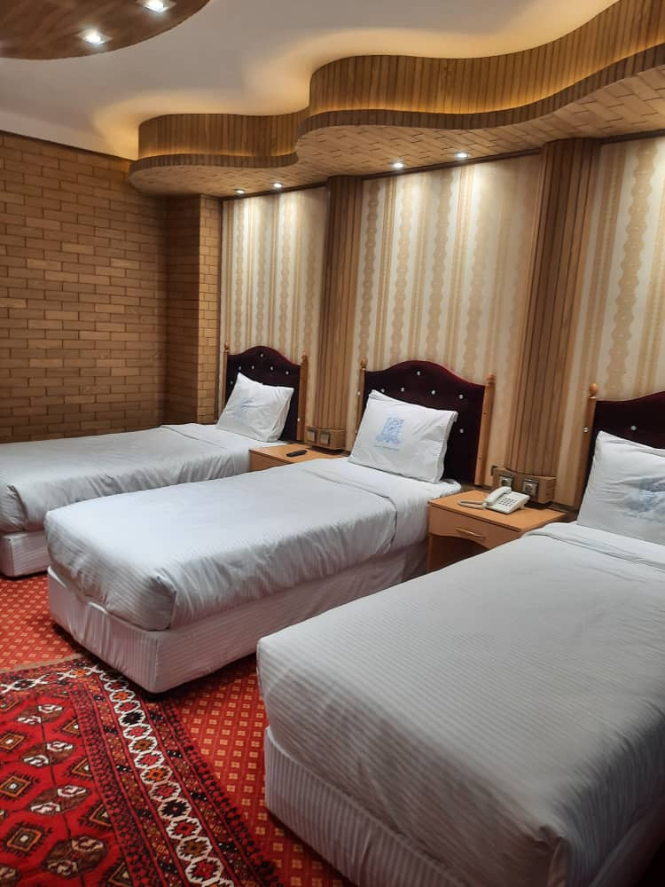 اتاقی در هتل مرمر قزوین