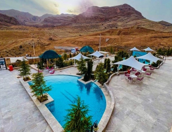 معرفی هتل قصر یازده شیراز
