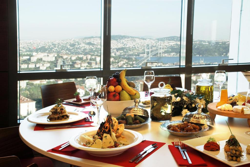 امکانات هتل پوینت بارباروس استانبول