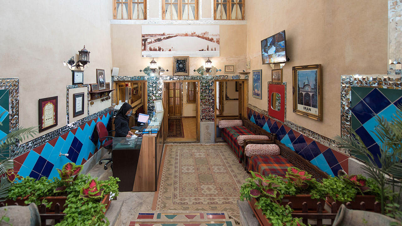 لابی هتل طلوع خورشید اصفهان