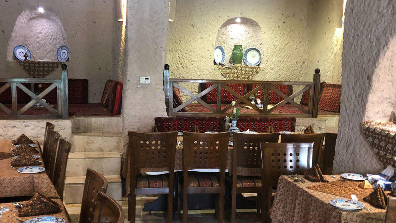 رستوران هتل لاله کندوان تبریز