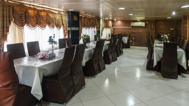 رستوران اختصاصی هتل شمس