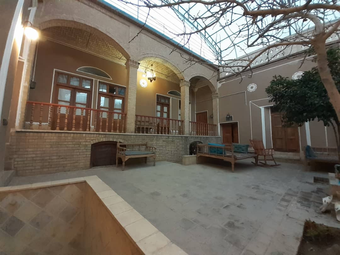 اقامتگاه بوم گردی گنجه یزد