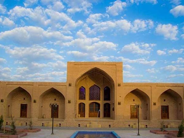 هتل کاروانسرای عباسی کوه پا اصفهان هتل کاروانسرای عباسی کوه پا اصفهان