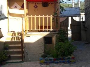 اقامتگاه بوم گردی آبشاران لوه گالیکش اقامتگاه بوم گردی آبشاران لوه گالیکش