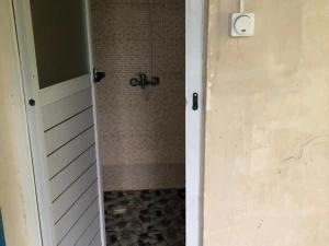 اقامتگاه بوم گردی وارنا لنگرود اقامتگاه بوم گردی وارنا لنگرود