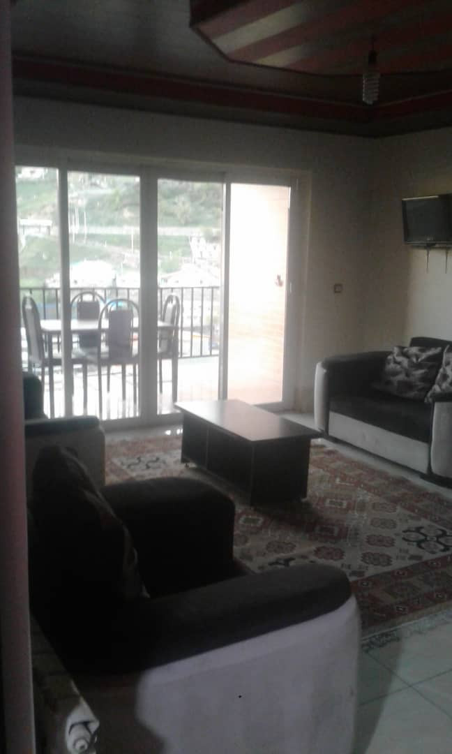 سوییت آپارتمان تخت جمشید تک خوابه تراس بزرگ 1