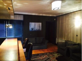 آپارتمان طبقه چهارم پاسداران تهران آپارتمان طبقه چهارم پاسداران تهران