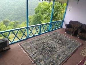 اقامتگاه دو خوابه آبشار تفریحی میلاش اقامتگاه دو خوابه آبشار تفریحی میلاش