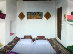 اقامتگاه بوم گردی نصوری سیراف اقامتگاه بوم گردی نصوری سیراف