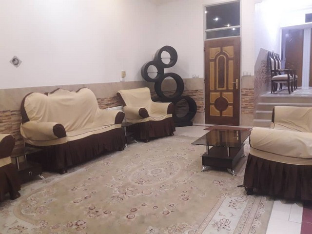 سوئیت در مطهری غربی یزد طبقه بالا 