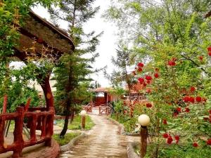 اقامتگاه بوم گردی پاسارگاد رضوانشهر اقامتگاه بوم گردی پاسارگاد رضوانشهر