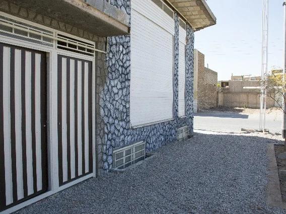 سوئیت در خیابان انقلاب یزد طبقه همکف سوئیت در خیابان انقلاب یزد طبقه همکف