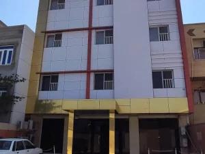 هتل توس قشم هتل توس قشم