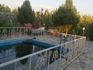 ویلا باغ شهرام ویلا باغ شهرام