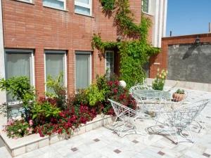 آپارتمان تک خواب واحد لوکس در کاشان آپارتمان تک خواب واحد لوکس در کاشان