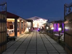 ویلا دو خوابه در چهار باغ کرج ویلا دو خوابه در چهار باغ کرج