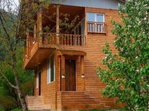 ویلا دو خوابه چوبی دوبلکس دو در ماسال ویلا دو خوابه چوبی دوبلکس دو در ماسال