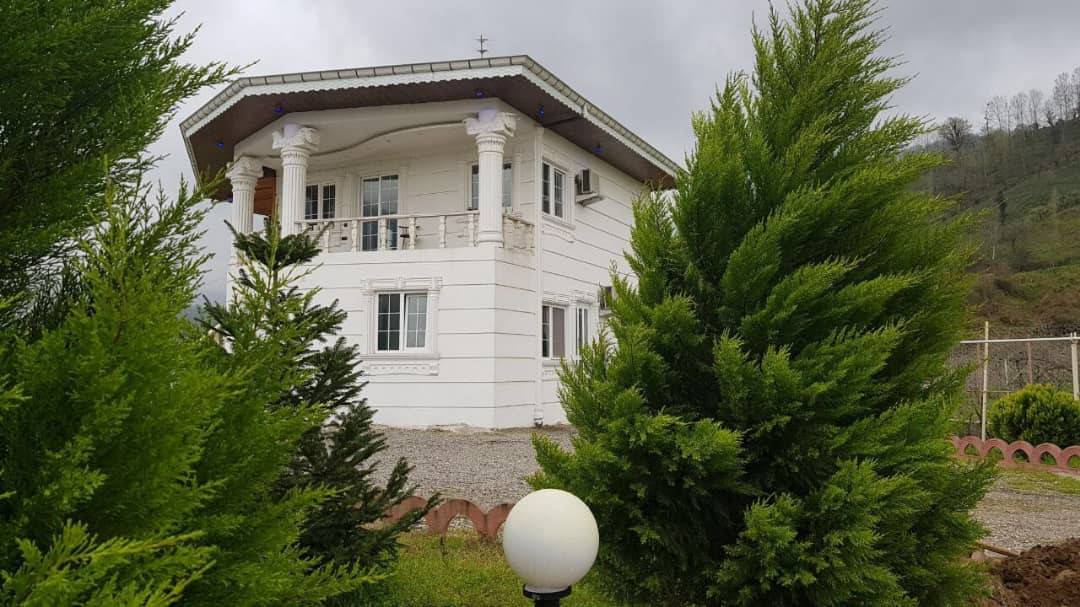 ویلا استخردار  در قلعه رودخان