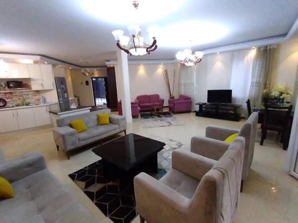 ویلا تریبلکس در رودهن ویلا تریبلکس در رودهن