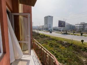 دو خوابه لوکس ساحلی بالکن دار در رامسر دو خوابه لوکس ساحلی بالکن دار در رامسر