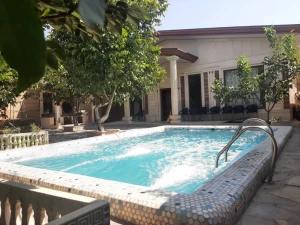 ویلا باغ استخردار در شهریار 4698 ویلا باغ استخردار در شهریار 4698