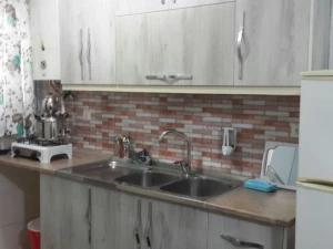 سوییت آپارتمان، راه آهن خطیب طبقه سوم سوییت آپارتمان، راه آهن خطیب طبقه سوم