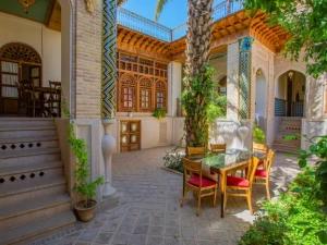 اقامتگاه سنتی ایران مهر شیراز اقامتگاه سنتی ایران مهر شیراز