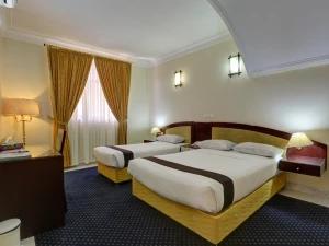 هتل جهانگردی بسطام هتل جهانگردی بسطام