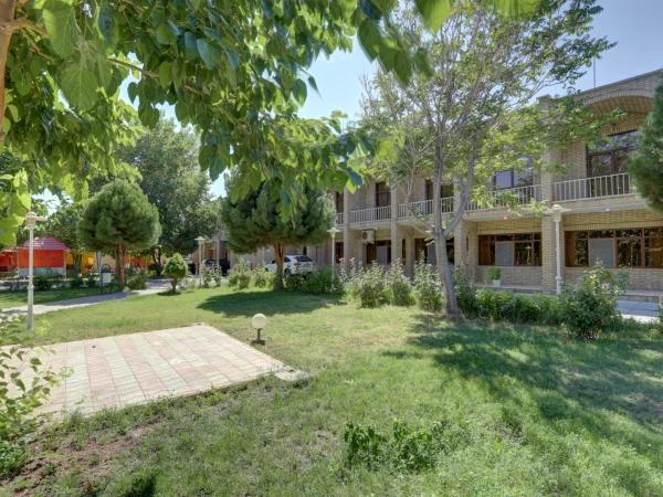 هتل جهانگردی بسطام هتل جهانگردی بسطام