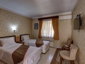 هتل جهانگردی زنجان