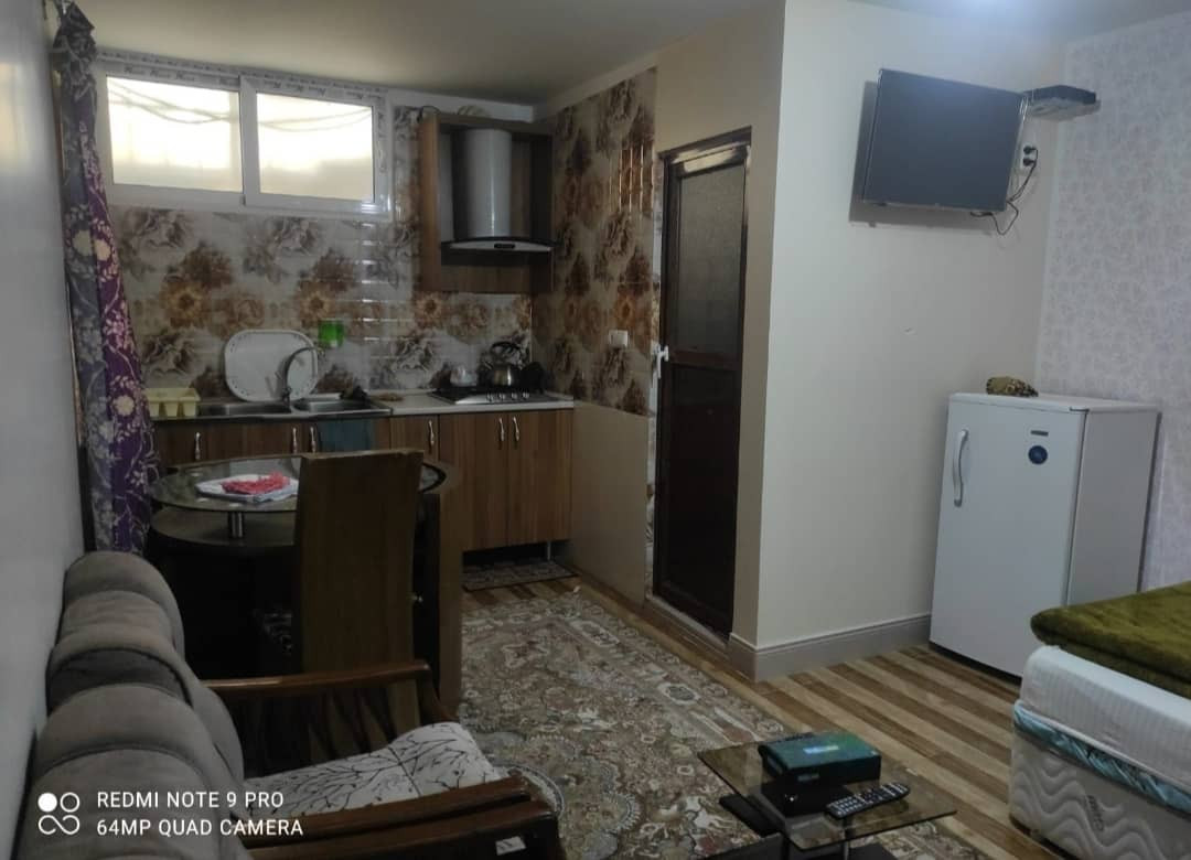 سوئیت آپارتمان 25 متری پونک واحد سه 