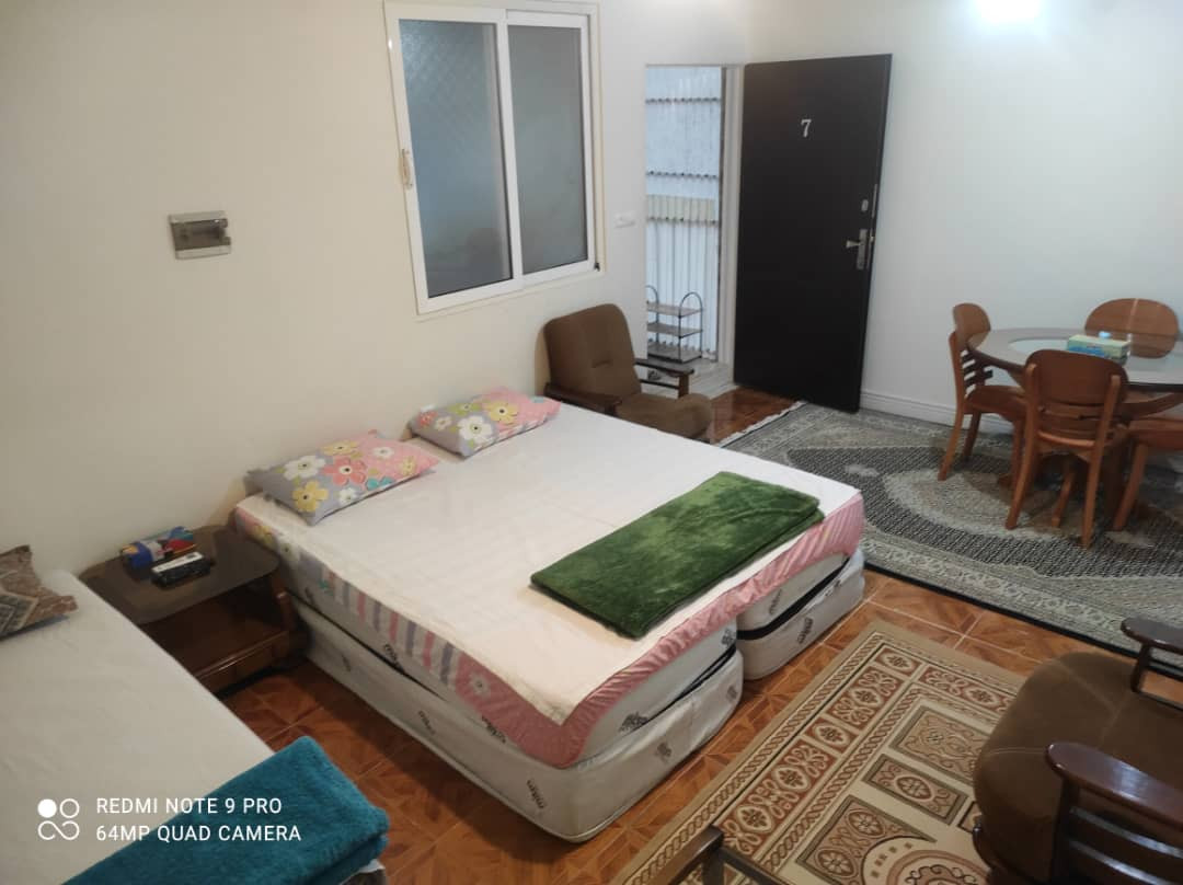 سوئیت آپارتمان 30 متری پونک واحد هفت 