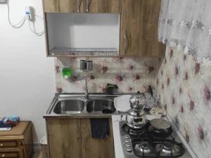 سوئیت آپارتمان 25 متری پونک واحد ده سوئیت آپارتمان 25 متری پونک واحد ده