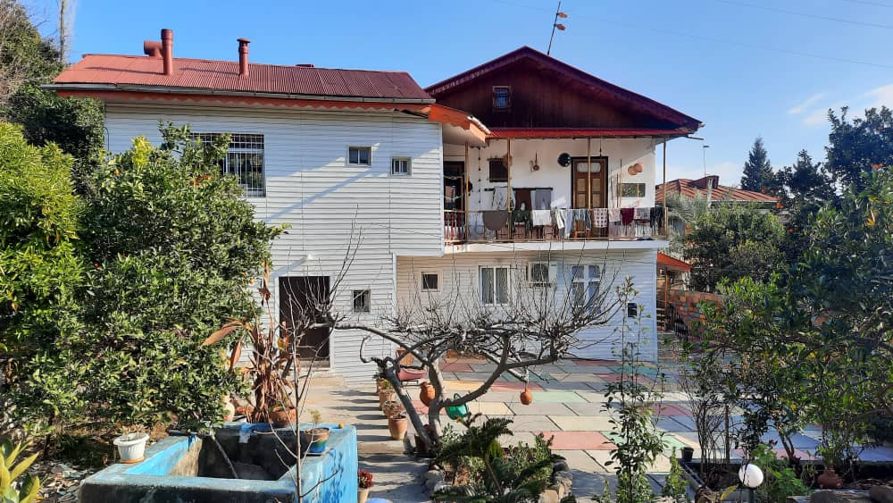 سوئیت جنگلی سرچشمه رامسر 