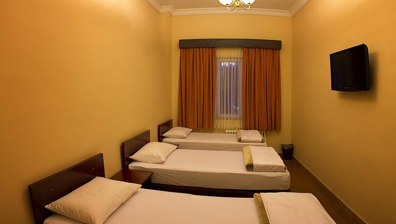 مهمانپذیر ارس تهران