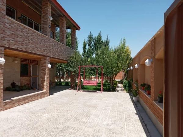 اقامتگاه بوم گردی آوای تالاب بروجن اقامتگاه بوم گردی آوای تالاب بروجن