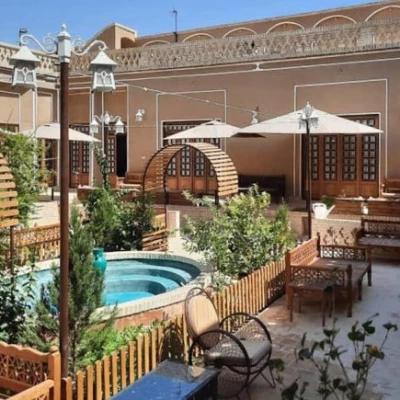 اقامتگاه سنتی پارسیک یزد اقامتگاه سنتی پارسیک یزد