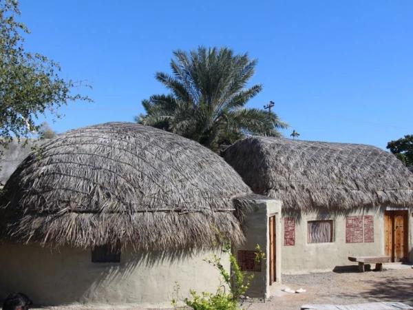 بوم گردی باغ آیین های زینت قشم بوم گردی باغ آیین های زینت قشم