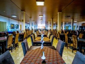 رستوران متل بهشت افرا بابلسر رستوران متل بهشت افرا بابلسر