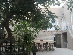 بوم گردی خاله خورشید خلیل آباد بوم گردی خاله خورشید خلیل آباد