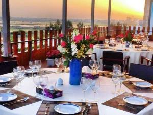 بالکن هتل چهار ستاره میزبان بابلسر بالکن هتل چهار ستاره میزبان بابلسر