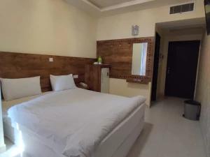 هتل بیستون طلایی مشهد هتل بیستون طلایی مشهد