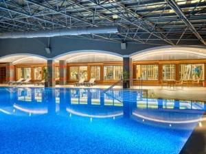 هتل کلاب مگا سرای بلک آنتالیا هتل کلاب مگا سرای بلک آنتالیا