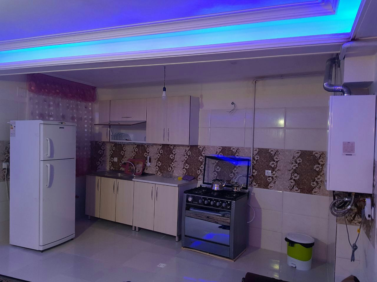 آپارتمان عقیق واحد 4 همدان 