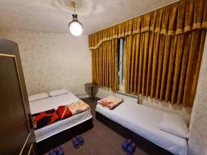 مهمانسرا پاییز اردبیل مهمانسرا پاییز اردبیل